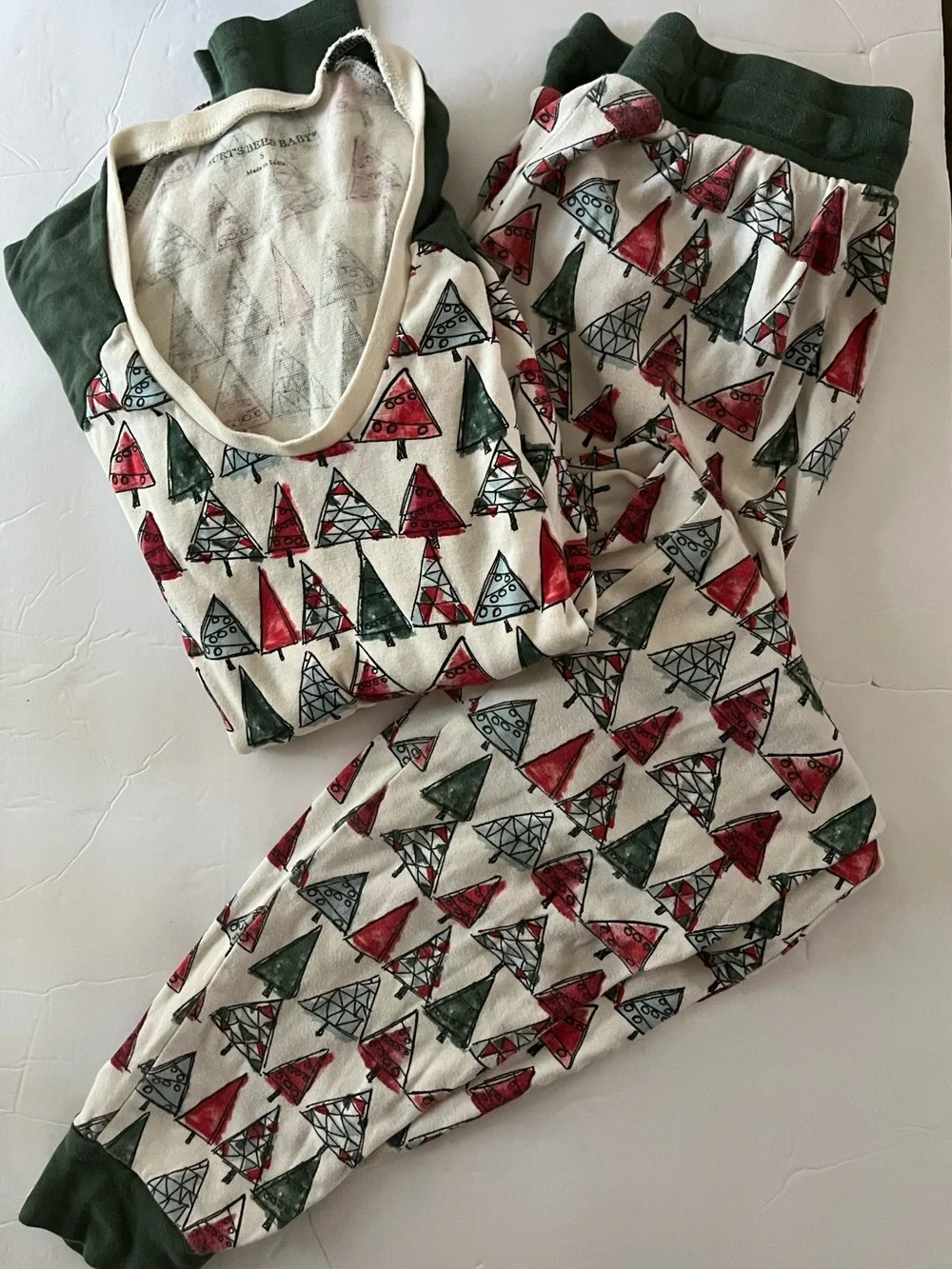 Burt's Bees Baby organic cotton Christmas pajamas Big Girl Small